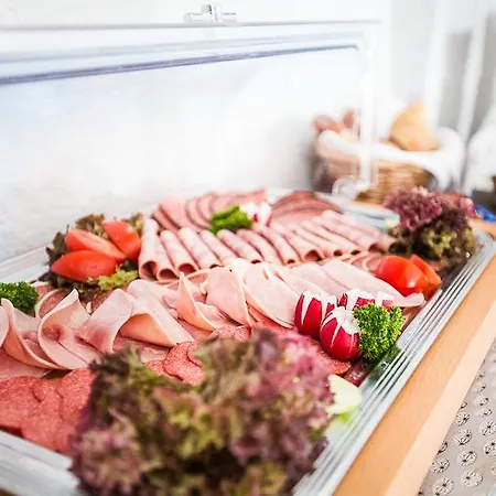 Gasthof Am Romerberg Nehren (Rhineland-Palatinate)