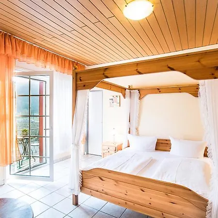 Am Romerberg Guest house Nehren (Rhineland-Palatinate)