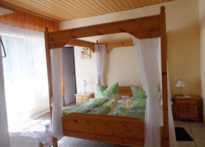 Casa de hóspedes Am Romerberg Nehren (Rhineland-Palatinate)